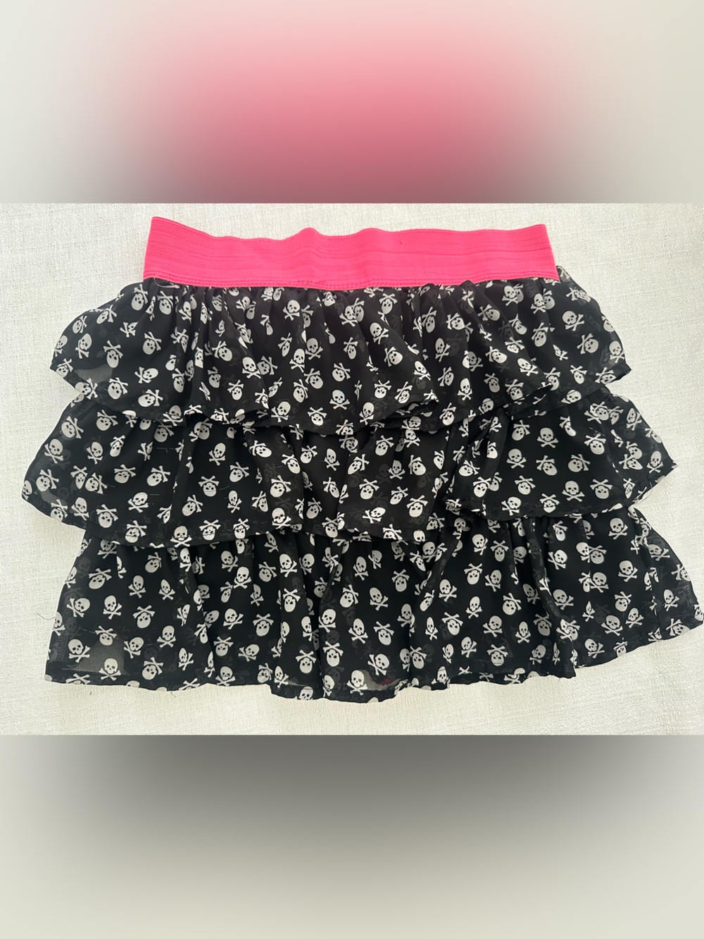 My Sister’s Closet Girls 12 Skull‑Print Ruffle Skirt – Black & Pink